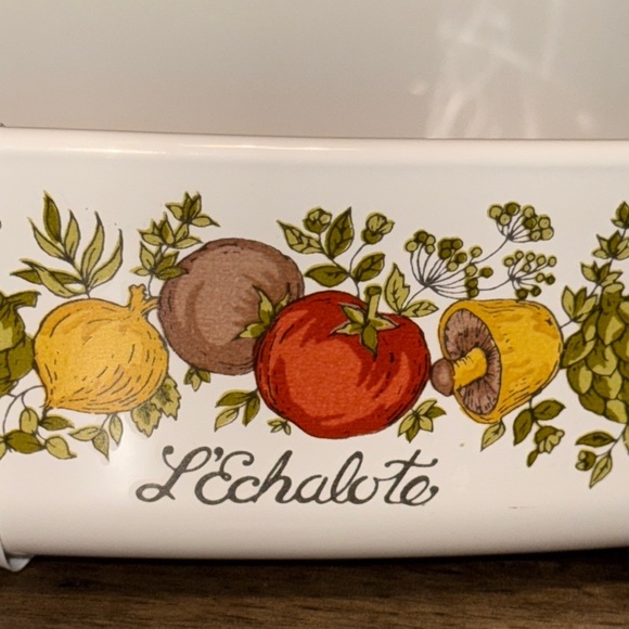 Vintage Corning Ware Spice of Life L'Echalote A-1-B Casserole Dish 1 Quart - Picture 14 of 15